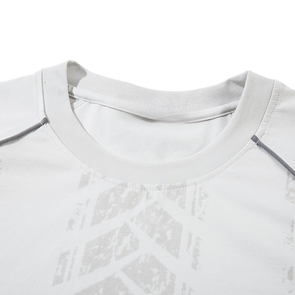 77 Number Tire Print T-Shirt - Thrashink