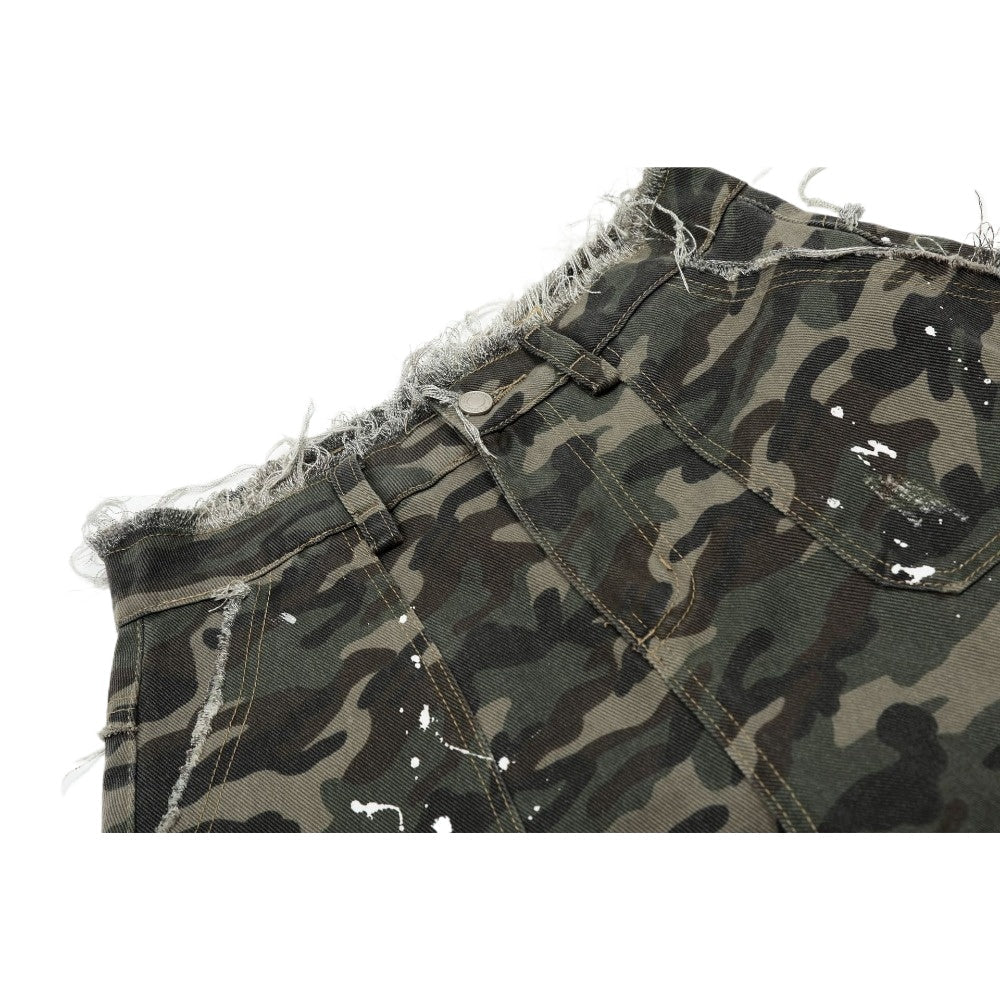 Camo Hand Frayed Cargo Shorts - Thrashink