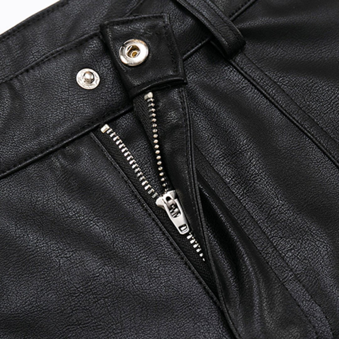 Leather Rivet Shorts - Thrashink