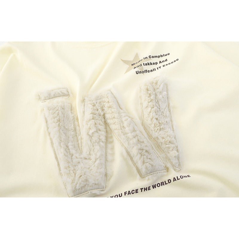 Plush Embroidered "W" Short Sleeve T-Shirt - Thrashink